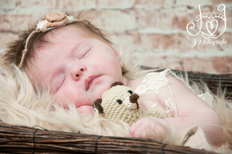 Babyfotografie Weert Limburg Newbornfotografie Fotograaf Weert, newborn baby,  cute baby,  fotoshoot  newbornfotograaf 