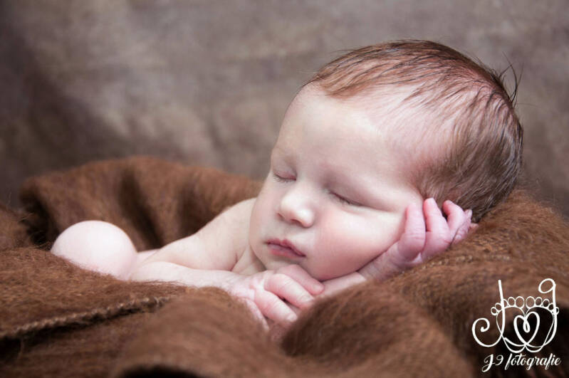 Babyfotografie Weert Limburg Newbornfotografie Fotograaf Weert, newborn baby,  cute baby,  fotoshoot  newbornfotograaf 