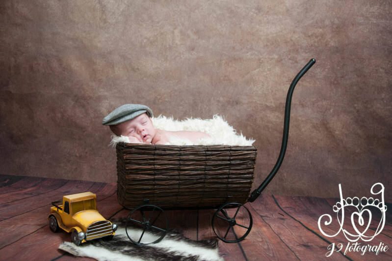 Babyfotografie Weert Limburg Newbornfotografie Fotograaf Weert, newborn baby,  cute baby,  fotoshoot  newbornfotograaf 