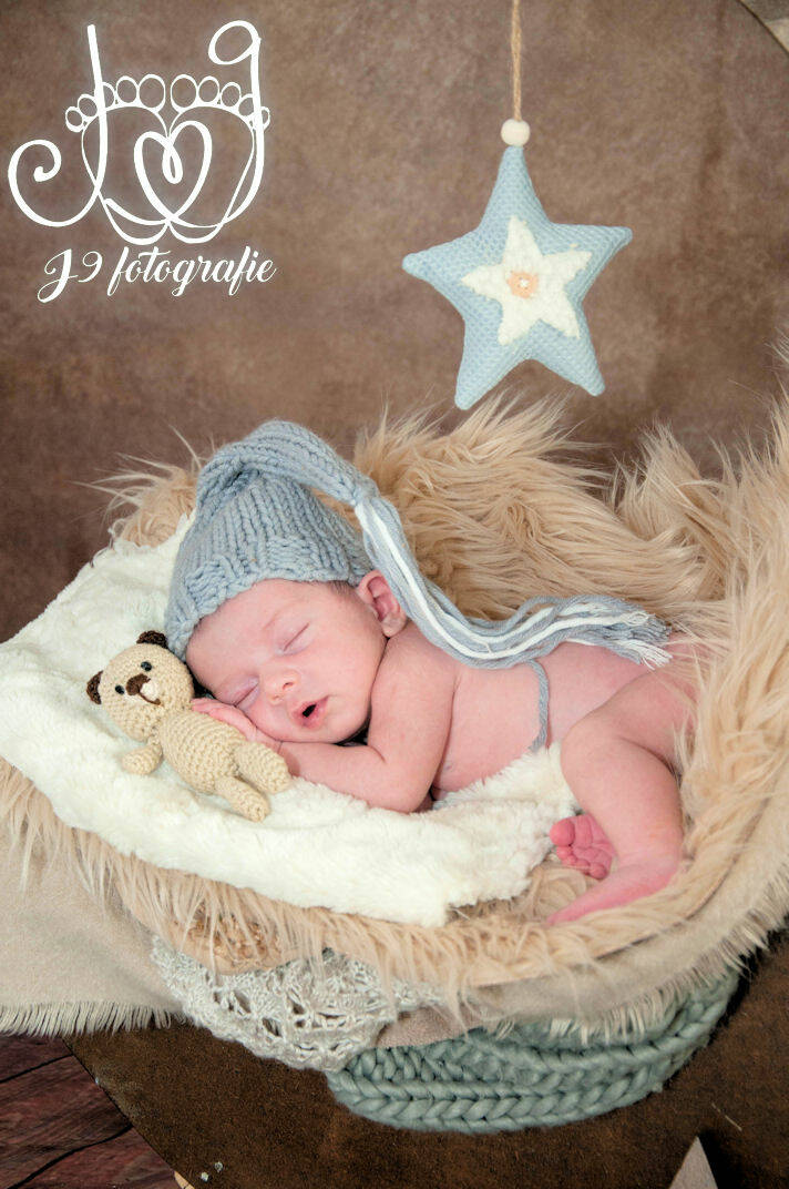 Babyfotografie Weert Limburg Newbornfotografie Fotograaf Weert, newborn baby,  cute baby,  fotoshoot  newbornfotograaf 