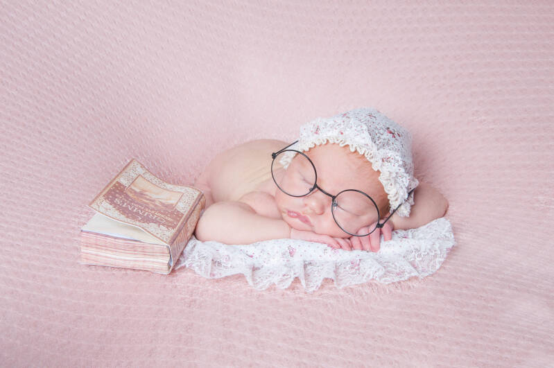 Babyfotografie Weert Limburg Newbornfotografie Fotograaf Weert, newborn baby,  cute baby,  fotoshoot  newbornfotograaf 