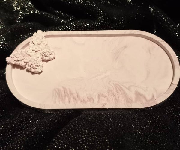 Tablet in Rosa batik look