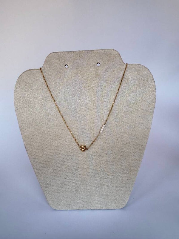 Necklace flower pearl gold