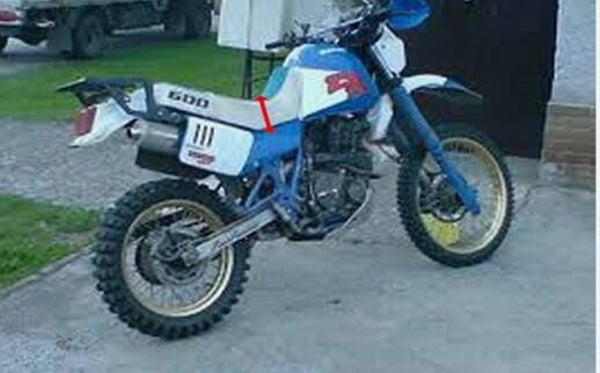 Housse de selle Suzuki DR 600 Dakar - Plusieurs coloris