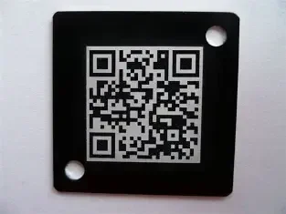Gepersonaliseerd QR-Code & Logobord