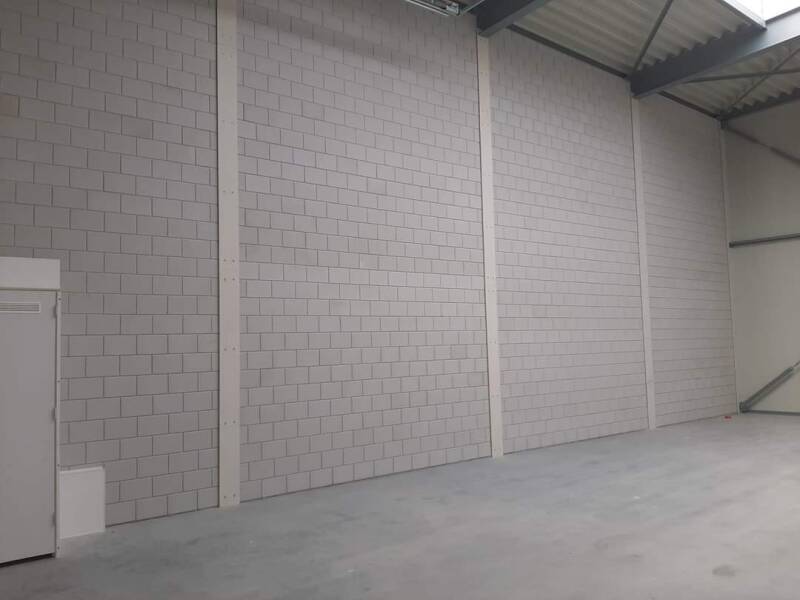 Onze bedrijfsunits zijn ontworpen met hoogwaardige isolatie.