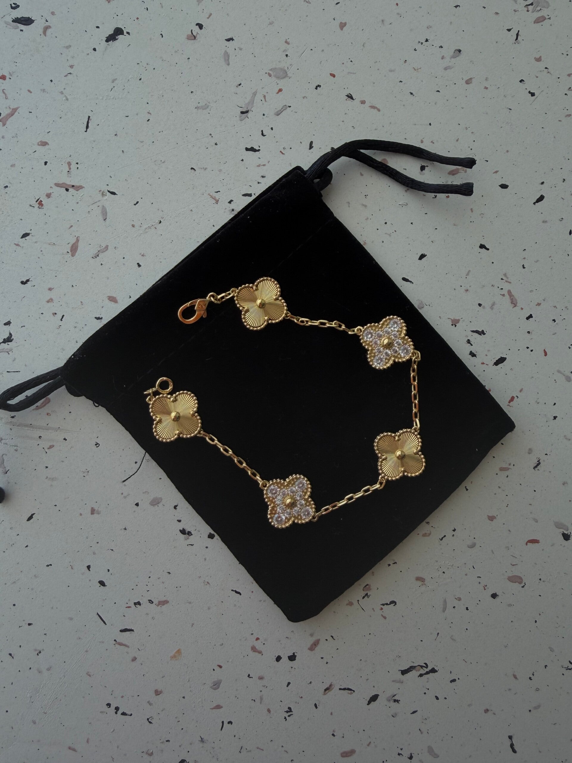 Armband Gold mit Stein