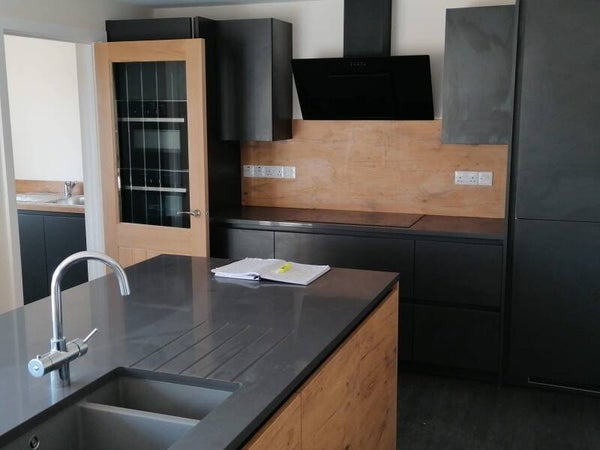 Kitchens & bathrooms