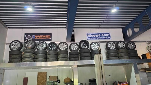 Ook diverse sets velgen op voorraad voor diverse merken