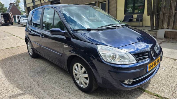 Renault Espace 2.0i AUTOMAAT Full options Airco Trekhaak 2007 apk April 2027