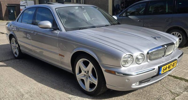 Jaguar XJ 3.5 V8 2004 automaat Full options Zwart lederen int Nwe Apk!