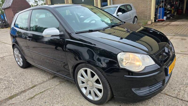 VW Polo 1.4 TDi 2008 Airco 18 inch Sportvelgen Geleverd met nieuwe APK