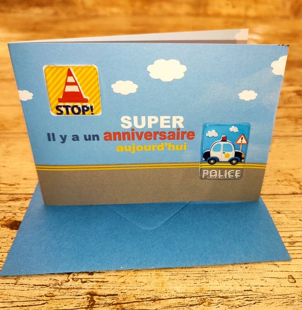 Carte 3D pliée JOYEUX ANNIVERSAIRE Police