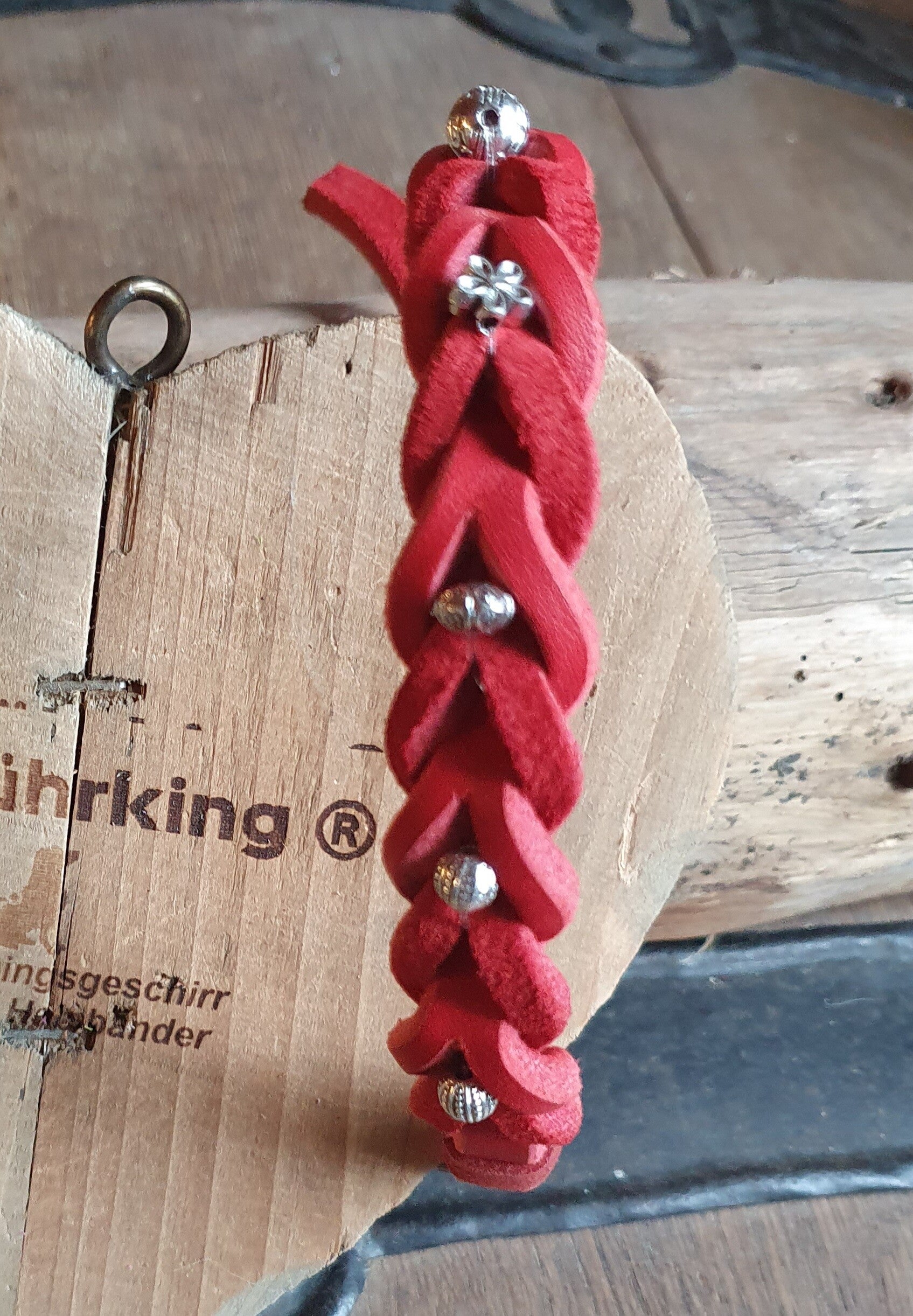 Schmuck-Halsband rot