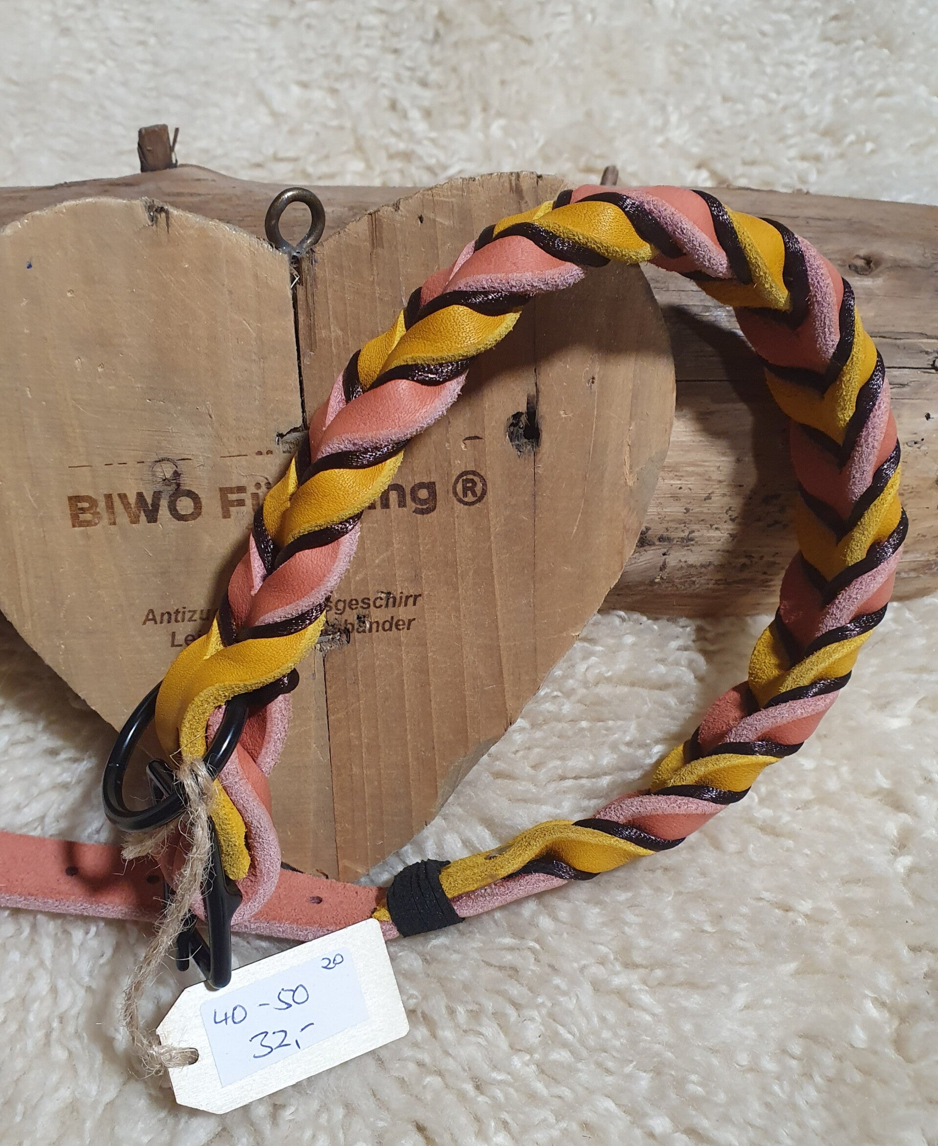 Buntes Halsband Altrosa/Curry