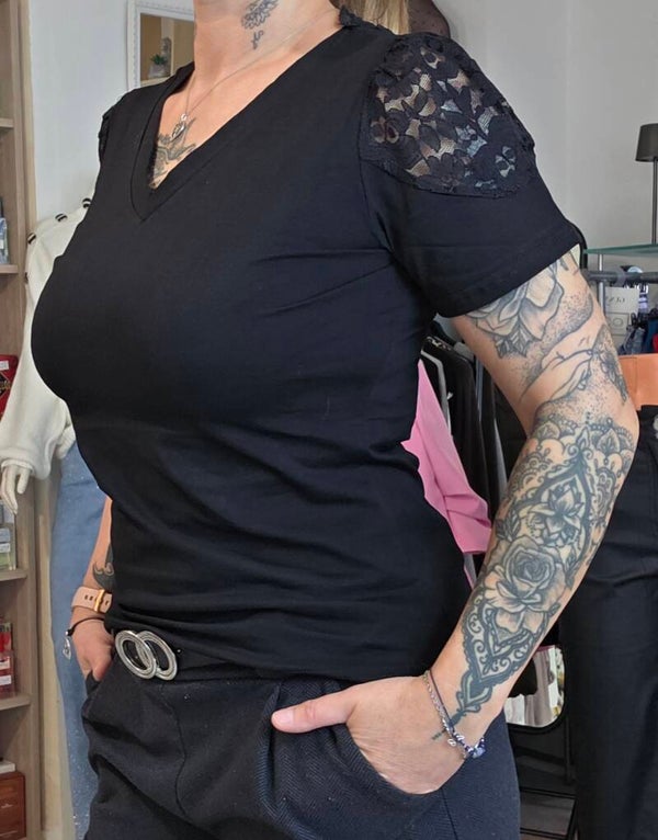 T shirt Papillon en dentelle ' Lou '