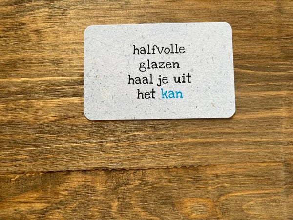 Nu kaartje - halfvolle glazen..