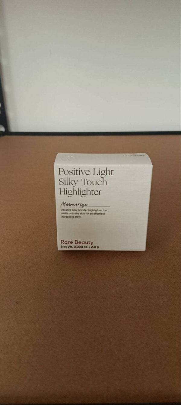 Rare Beauty Highlighter