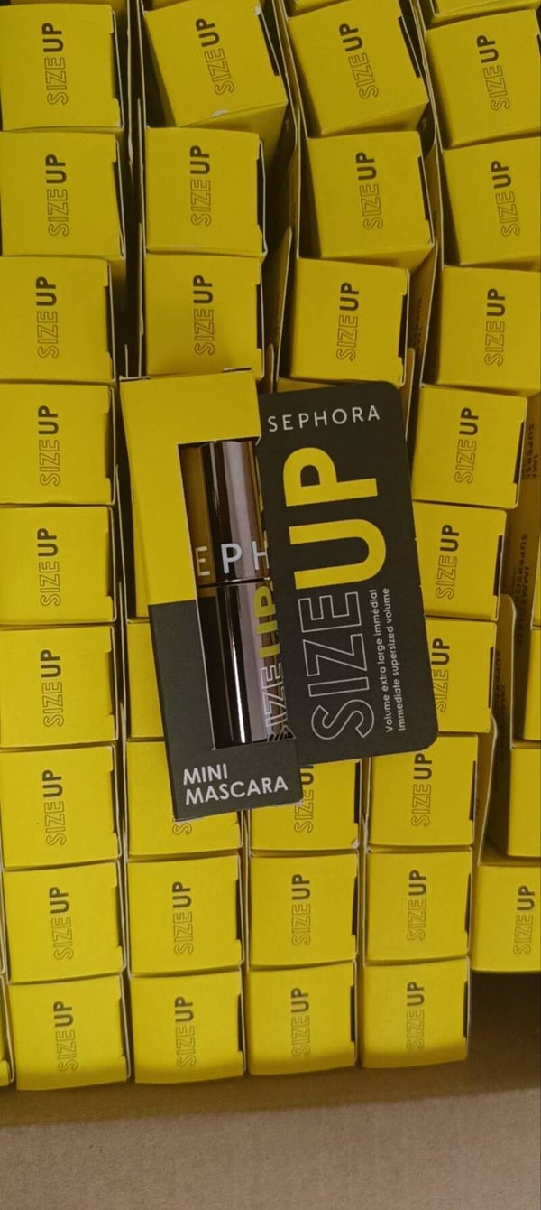 Size up mini  mascara