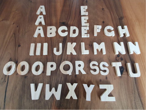 36 Holzbuchstaben 5 cm groß Kinder Name Kinderzimmer Deko Holz natur KREATIV NEU