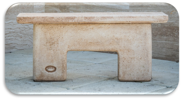 Gartenbank Innova gerade