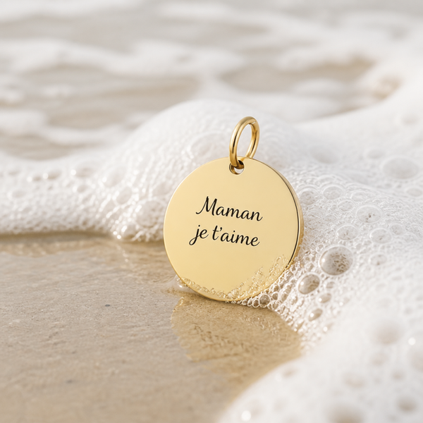 Chaîne avec pendentif « maman je t’aime »