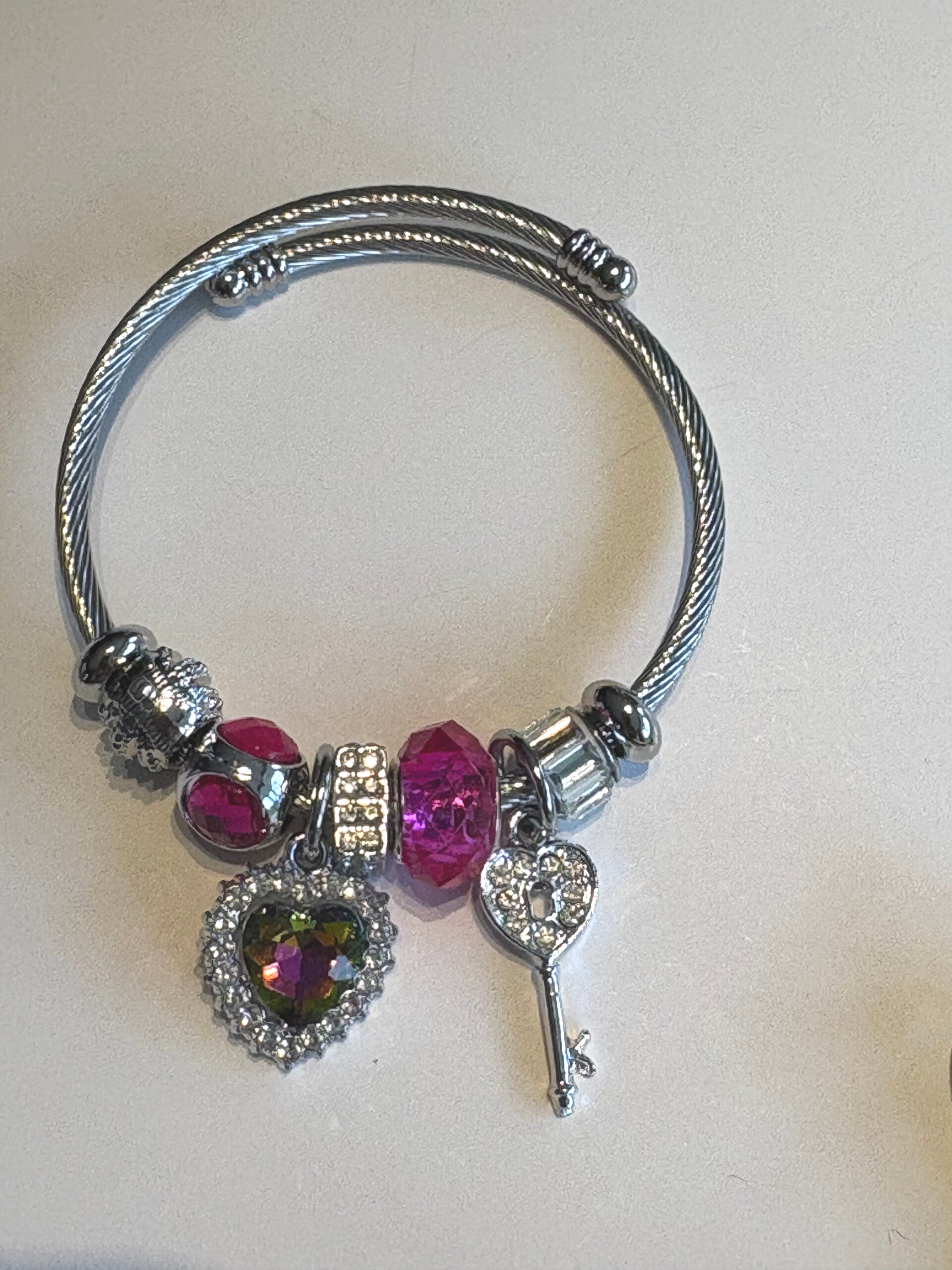 Bracelet breloques KEY