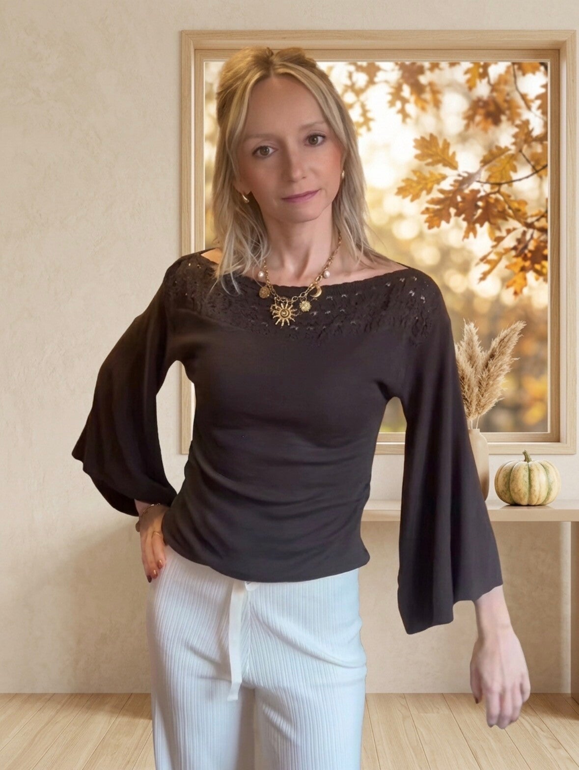 Pull Nadège choco manches évasées