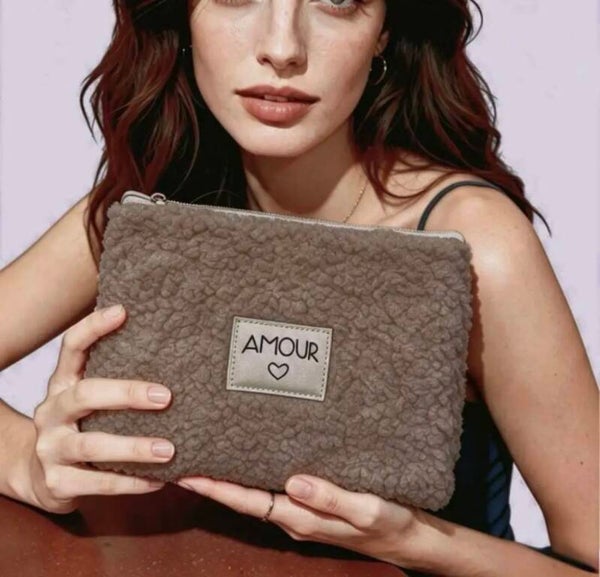 Trousse Ampir en bouclette taupe foncé