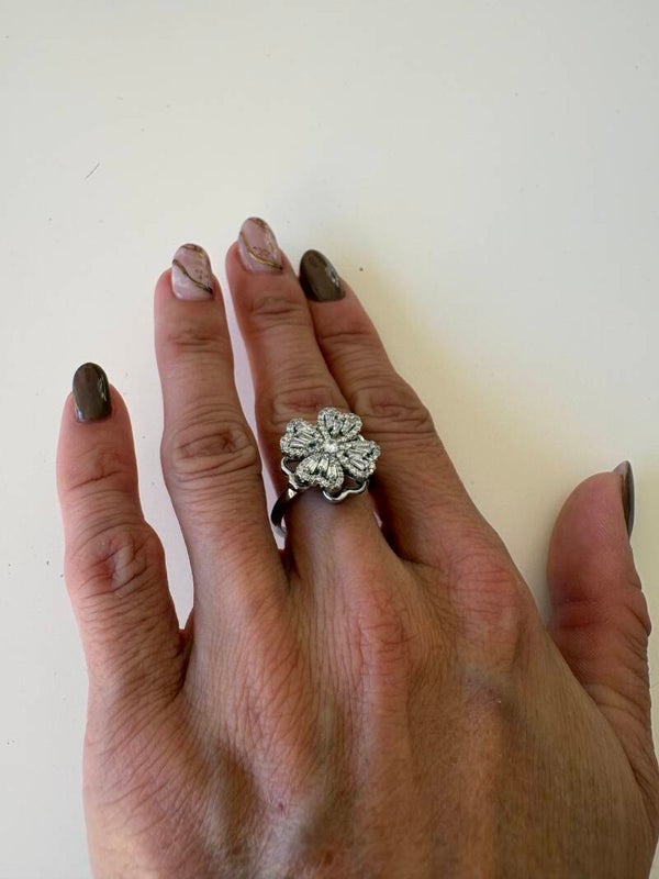 Bague anti stress argentée