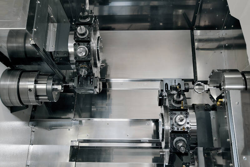 Automatisierte Komplettbearbeitung in der Nakamura-Tome WY-250L CNC-Maschine