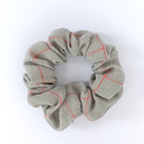 Linnen scrunchie beige oranje geblokt