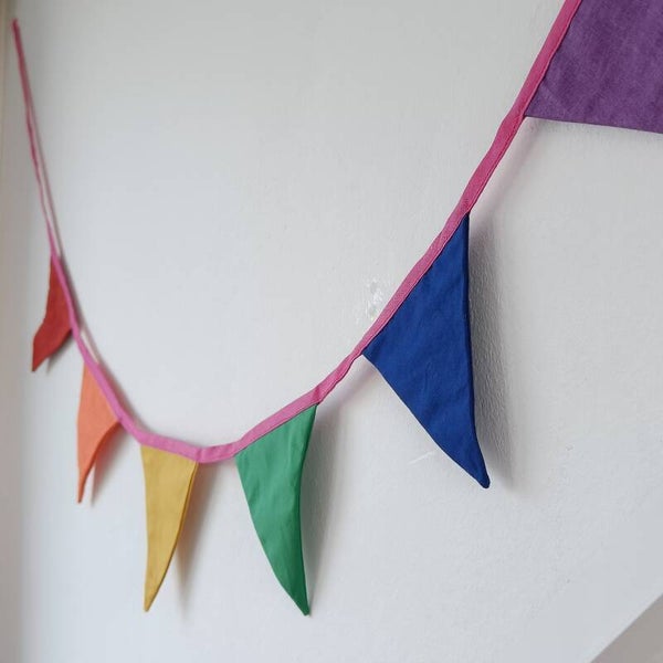 Vlaggenlijn mini 1,5 meter regenboog kleuren