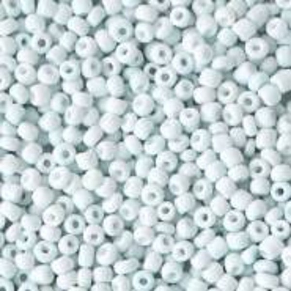 4mm rocailles, 2010 Light Dusk Blue