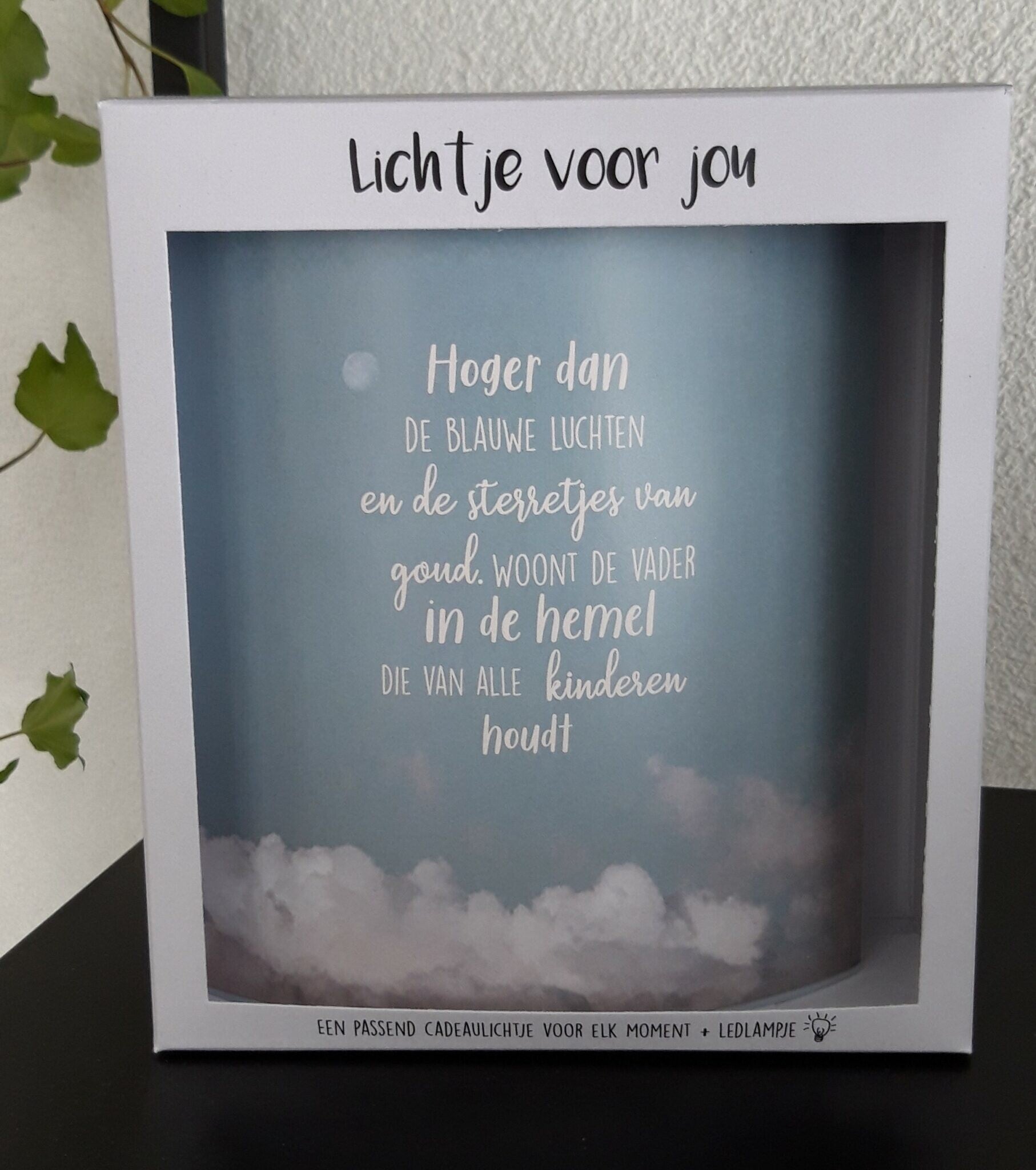 2019360 - Lichtje voor jou - Hoger dan de blauwe luchten