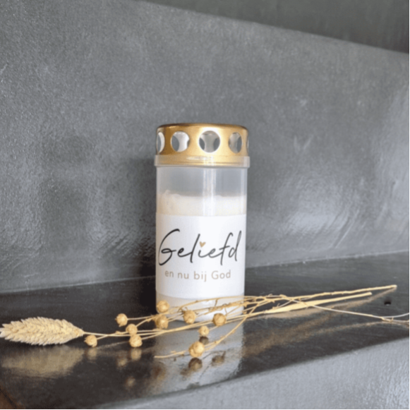 121114088 - Grafkaars - Geliefd en nu bij God