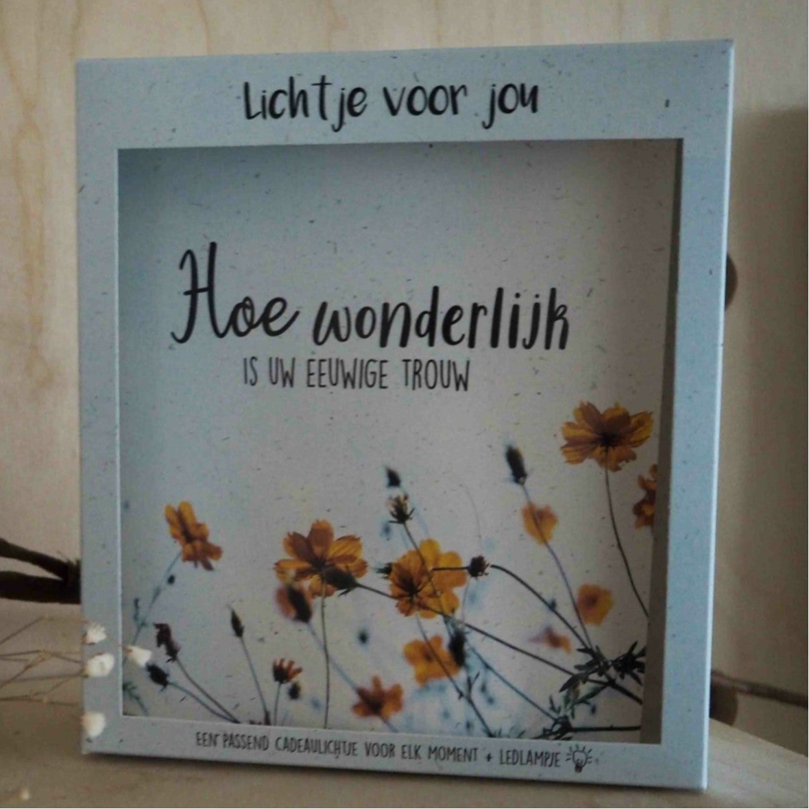 2019332 - Lichtje voor jou - Hoe wonderlijk is Uw eeuwige trouw