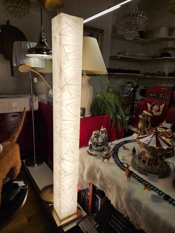 Design-Stehleuchte 160cm hoch