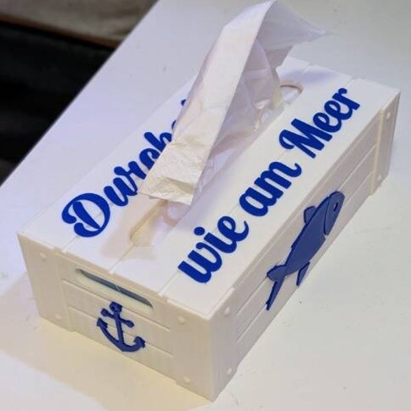 Maritime Taschentuchbox „Durchatmen wie am Meer“