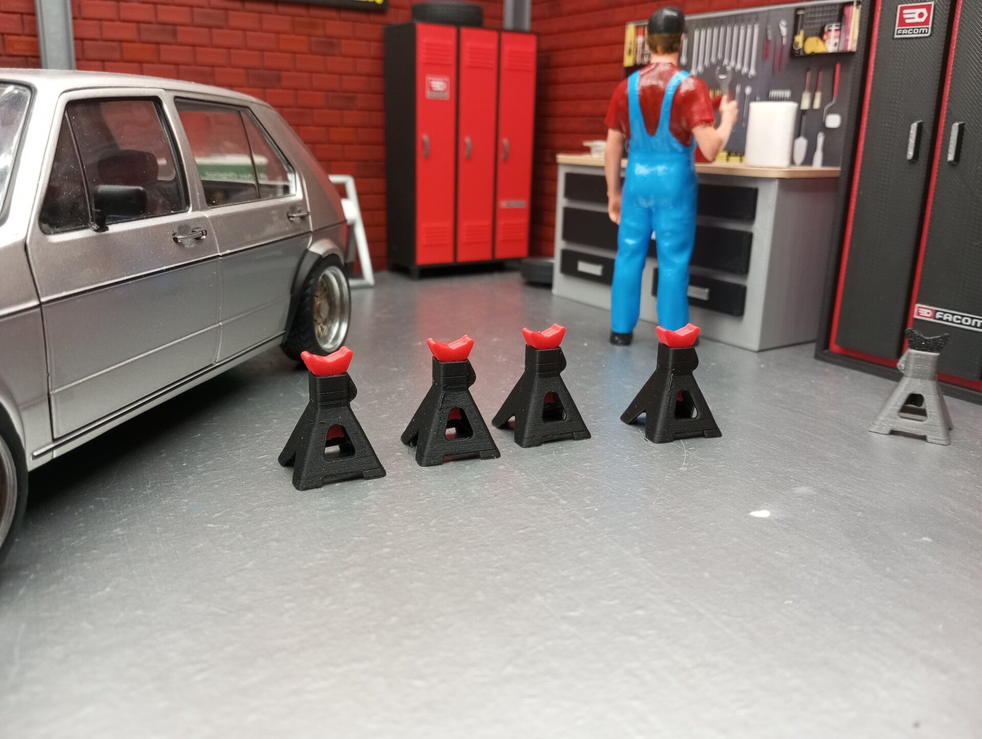 chandelles pour diorama 1/18.