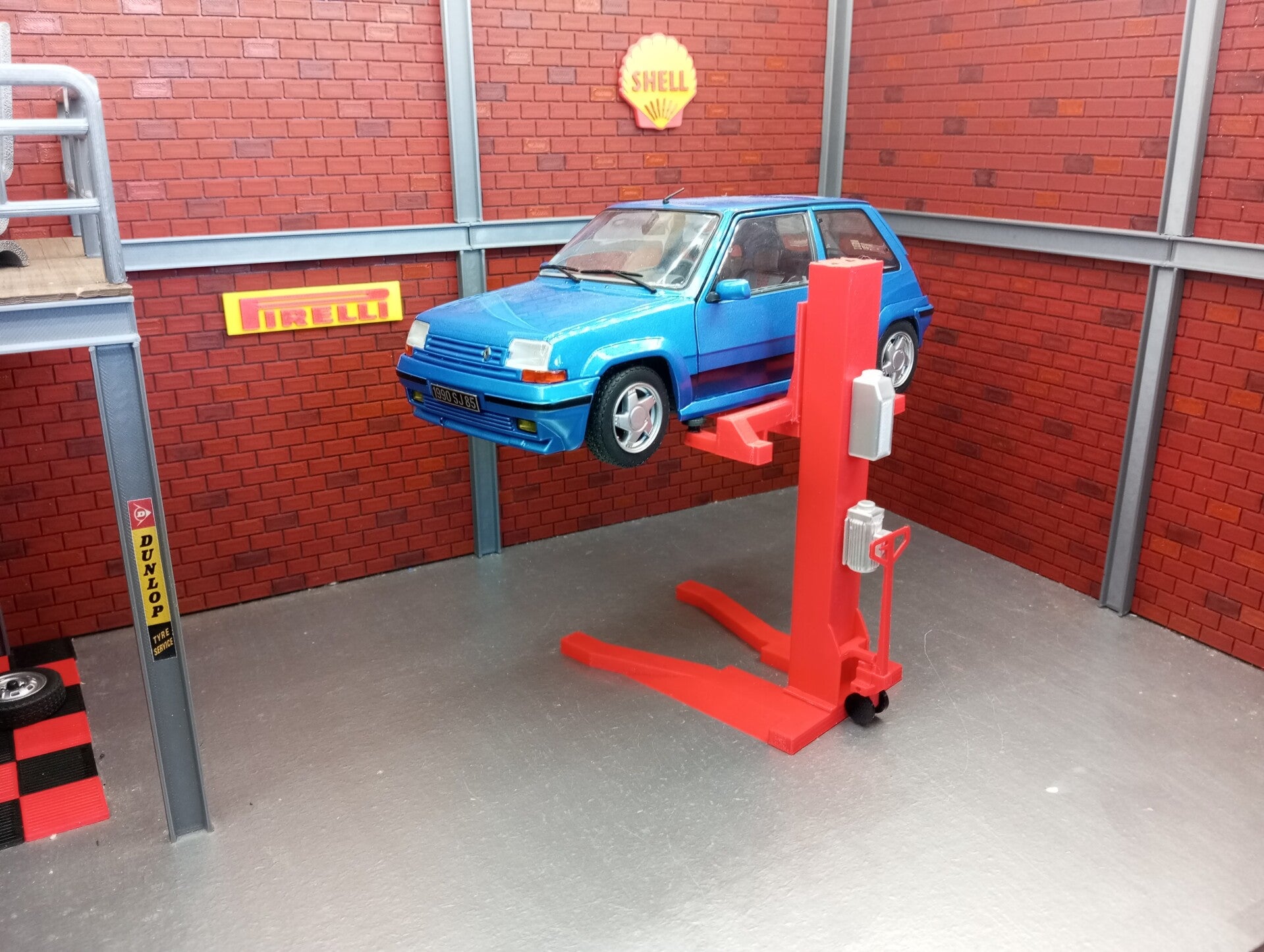 Pont mobile pour diorama 1/18 .