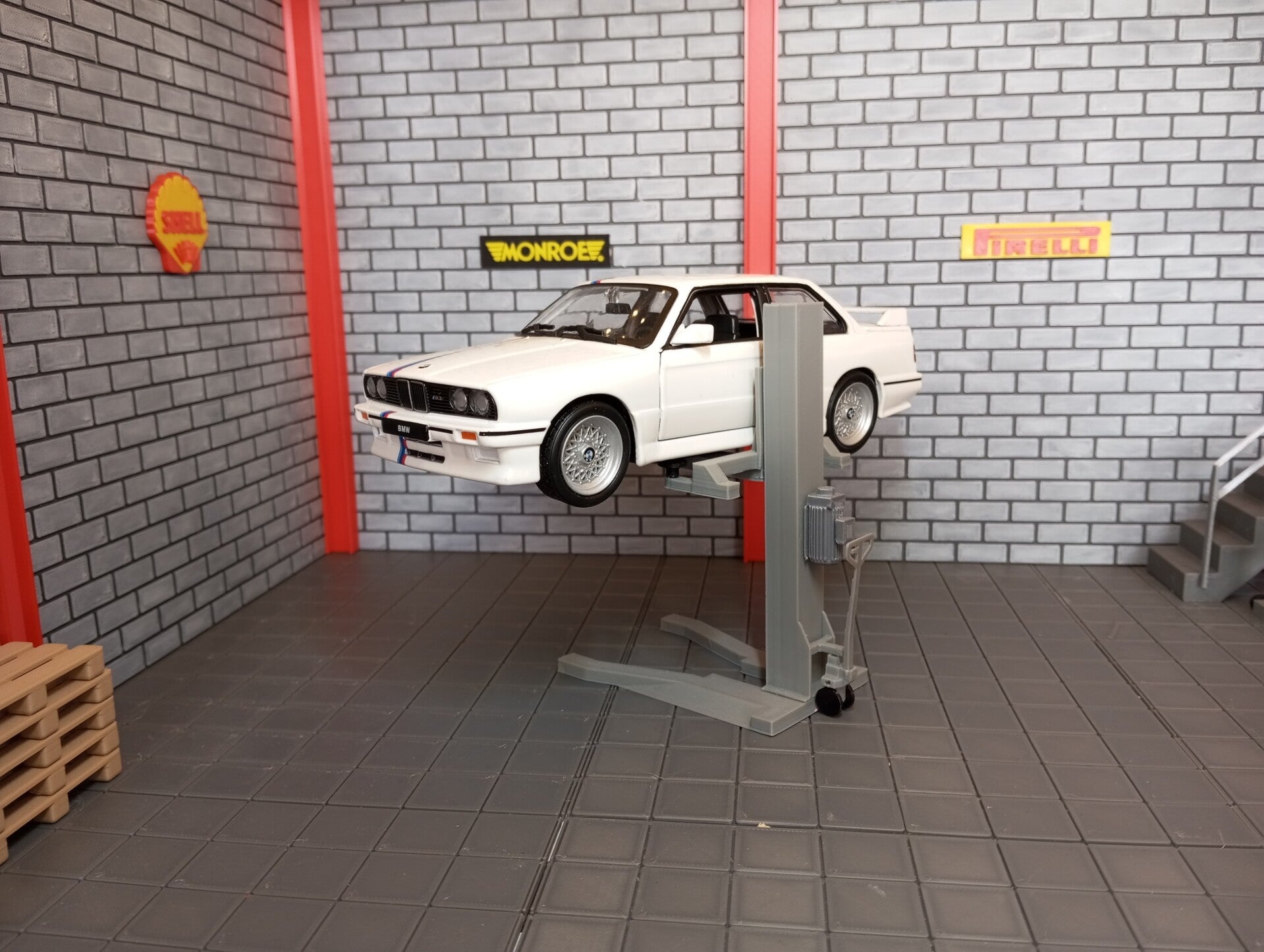 pont mobile pour diorama 1/24 .