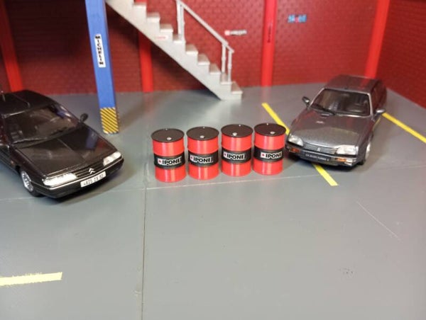 4 futs pour diorama 1/43 .