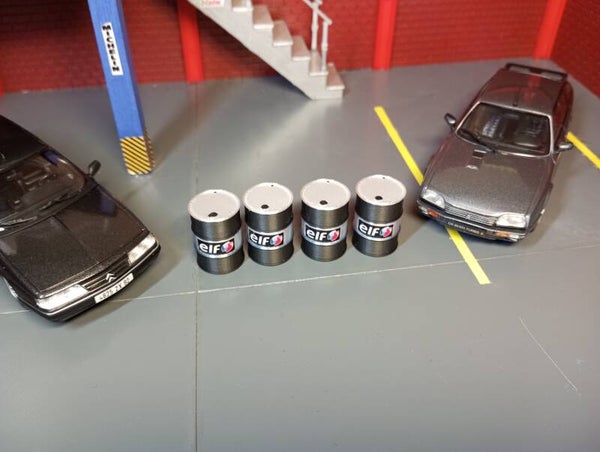 4 futs pour diorama 1/43 .