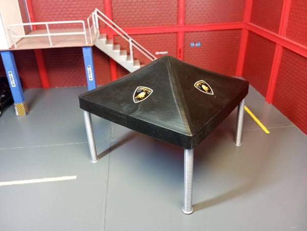 stand automobile pour diorama 1/43.