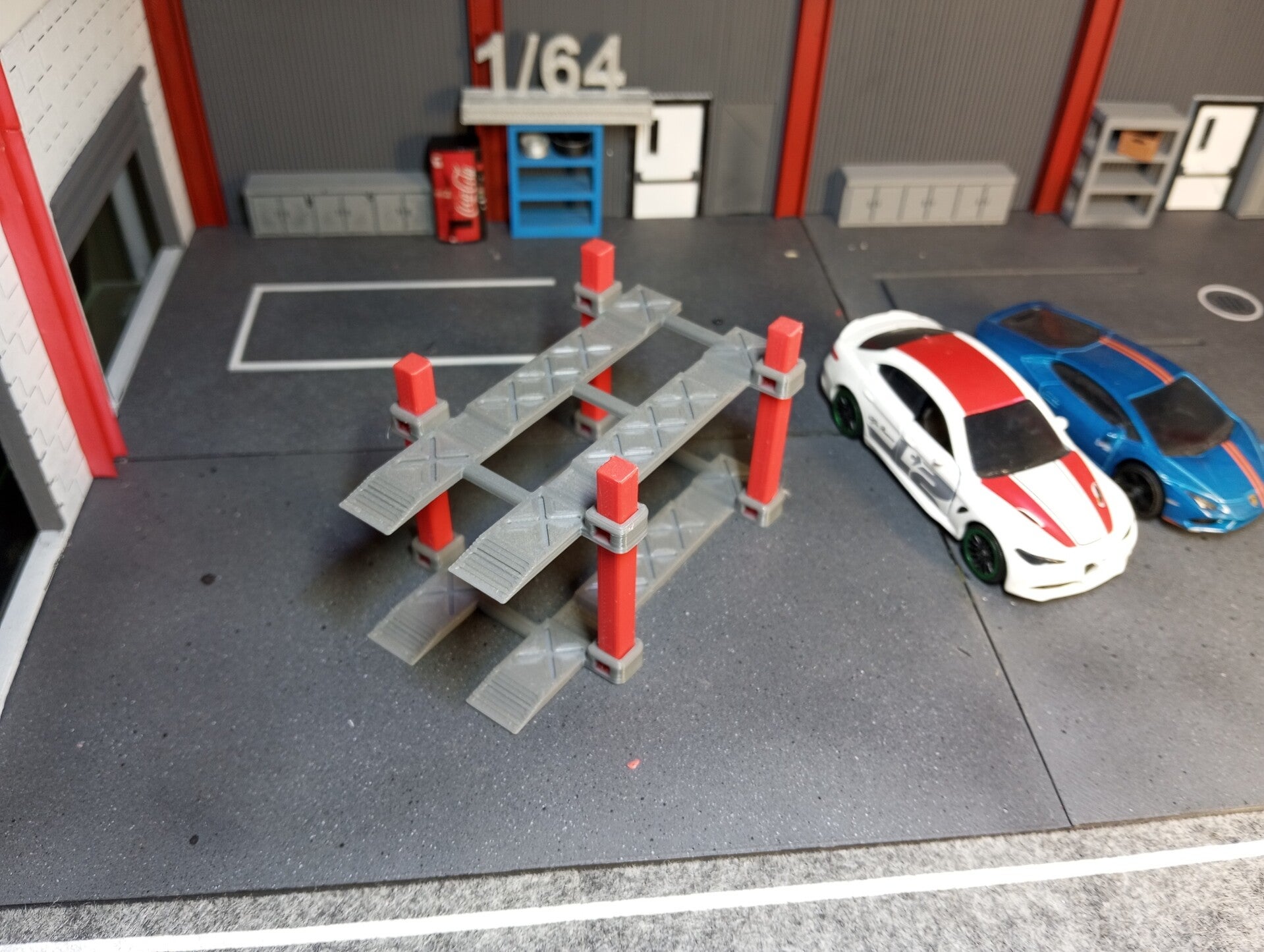 Pont 4 colonnes pour diorama 1/64 .