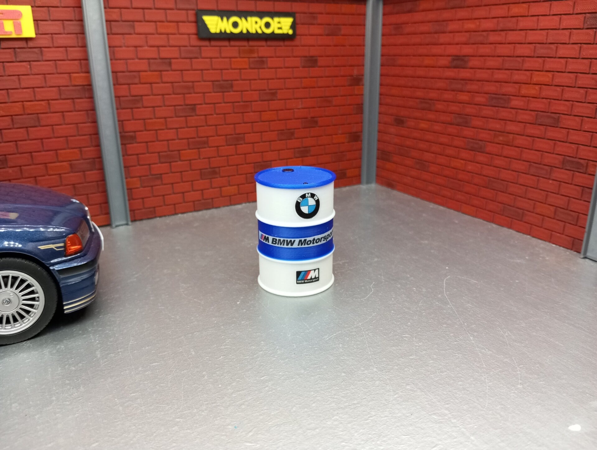Fut bmw pour diorama 1/18.