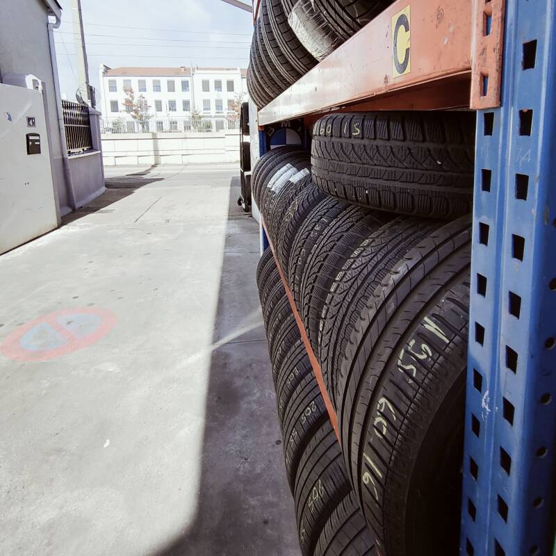 Pneus neufs/Pneus d'occasion/ Montage/Equilibrage/Parallélisme-Géométrie3D/  Réparation/Entretien/Diagnostic/Mécanique/Freins/Embrayage/Amortisseurs/ Recharge climatisation...