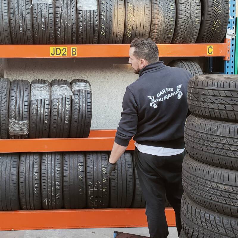 Pneus neufs/Pneus d'occasion/ Montage/Equilibrage/Parallélisme-Géométrie3D/  Réparation/Entretien/Diagnostic/Mécanique/Freins/Embrayage/Amortisseurs/ Recharge climatisation...