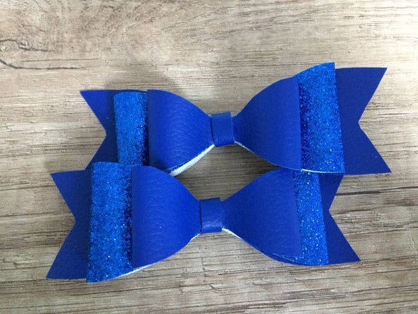 Haar clips blauw